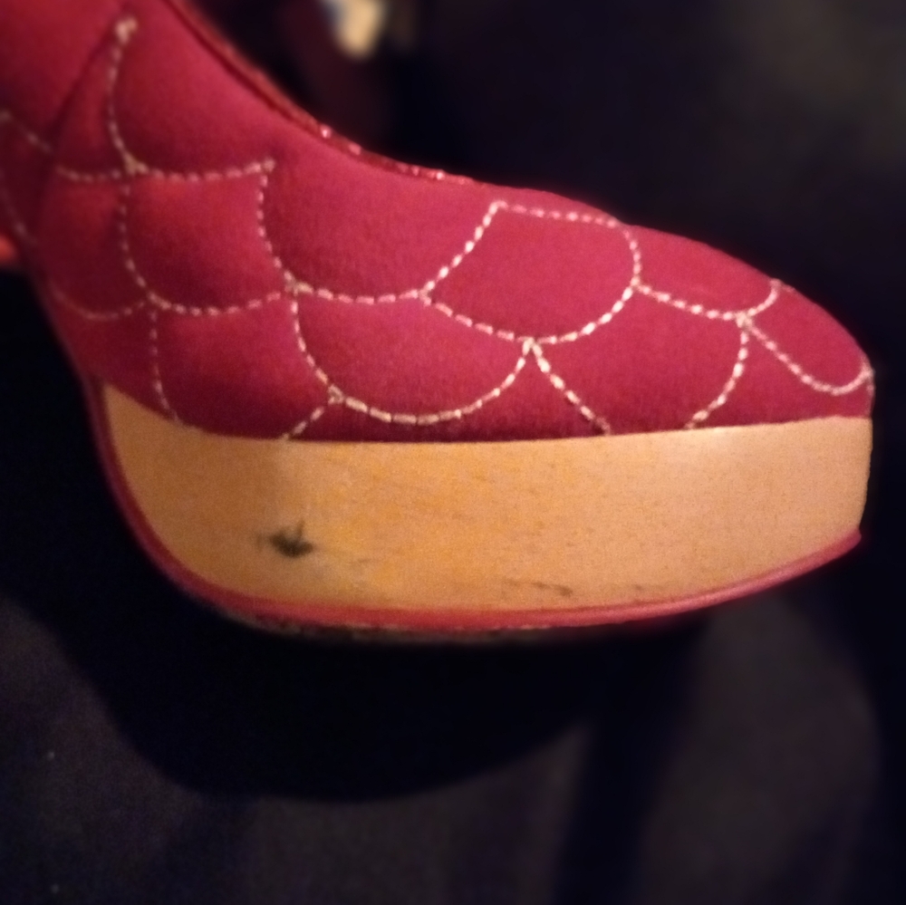 Irregular Choice Flower Heels (6) - Picture 7 of 7